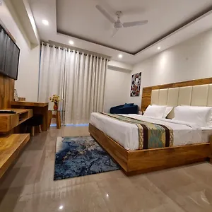 Golf View Sakura-golf Course Road *** Gurgaon
